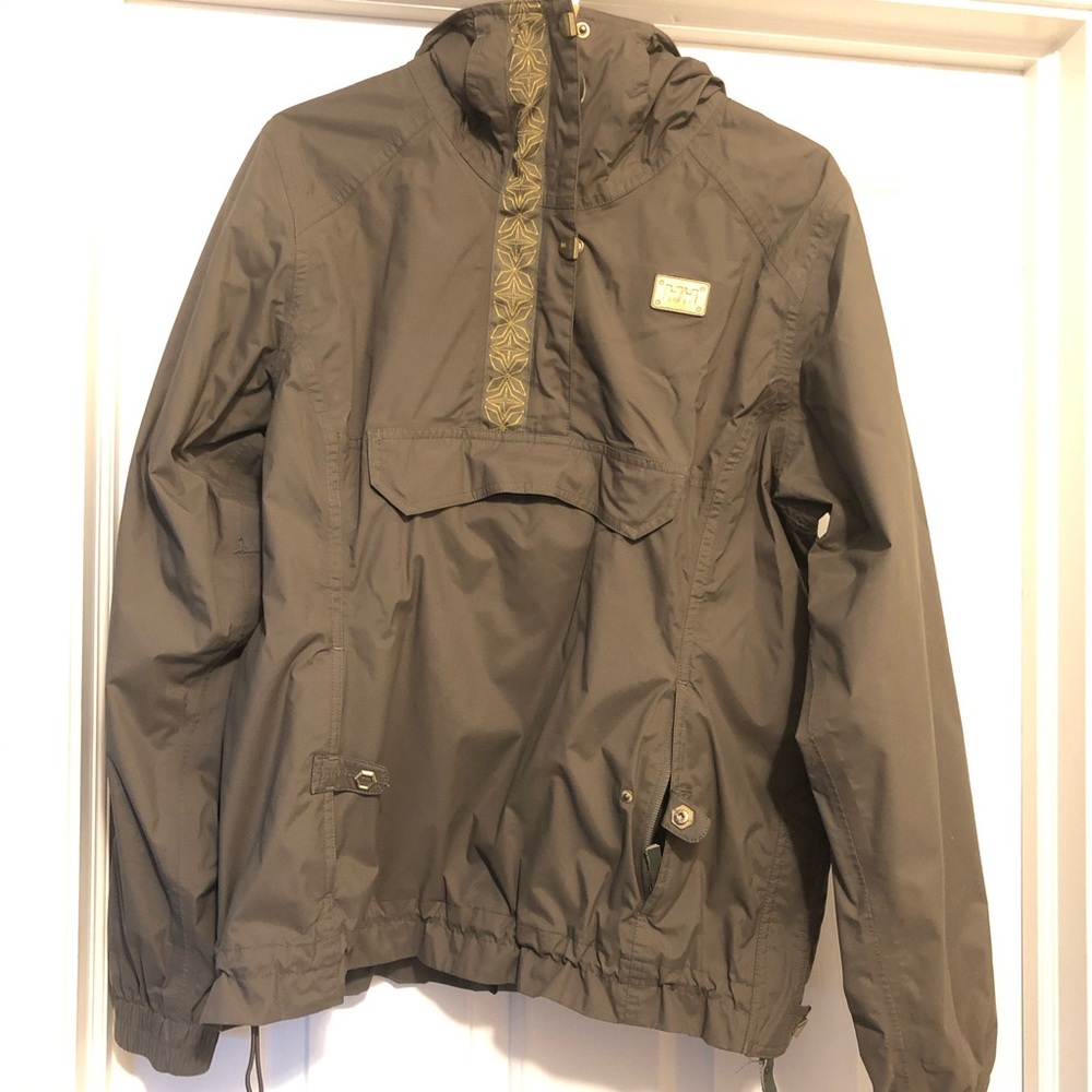 Helly Hansen Women’s pullover jacket XL